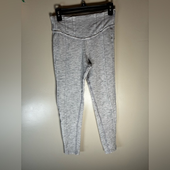 Free People Movement Hybrid Leggings High Rise Gray Exposed-Seam size S Women's - Picture 2 of 8